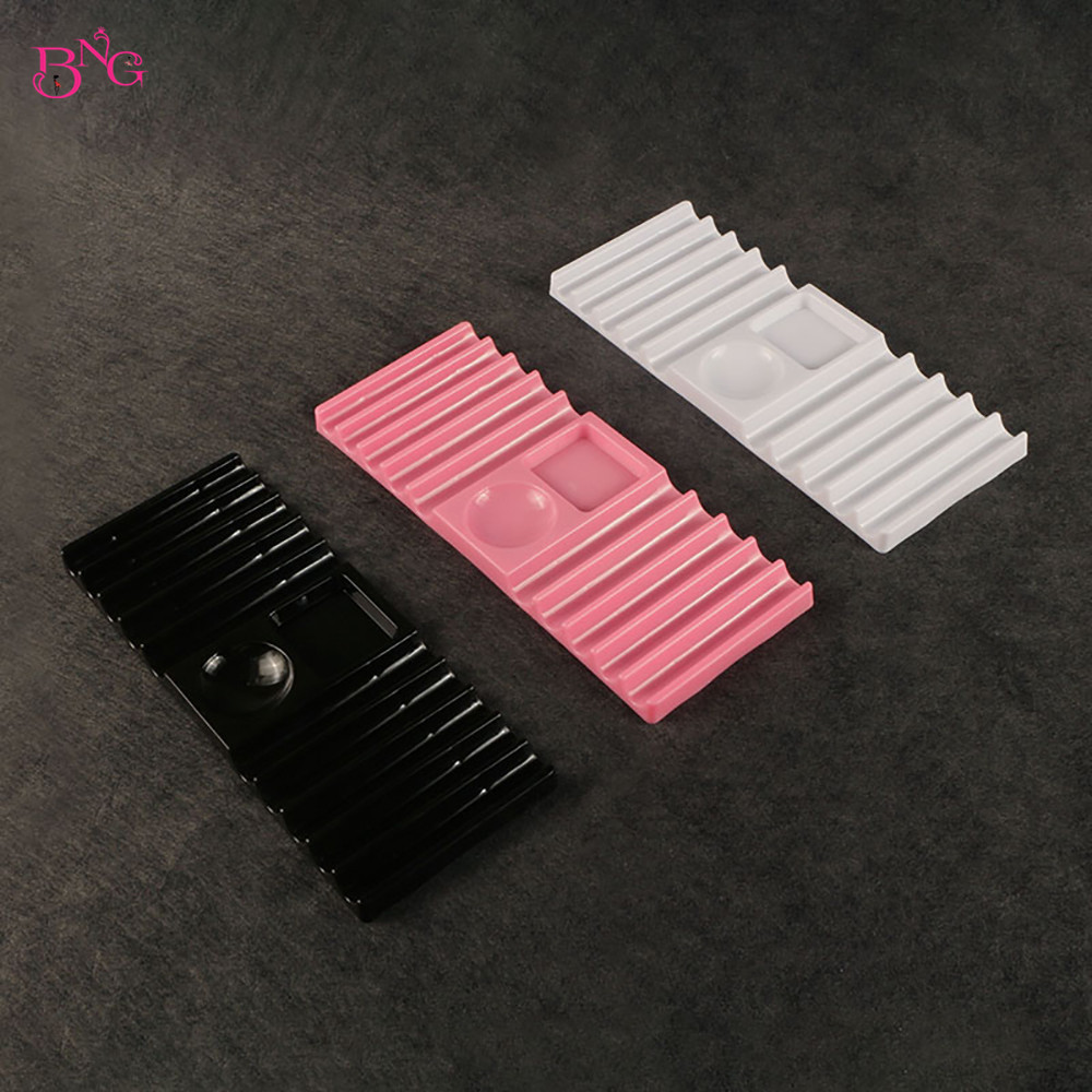 BNG Dual Form Holder Plastic P - огляд і ціна Nail Fan Brush